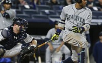 Robinson Cano had two hits and an RBI Friday, continuing his hot hitting on Jackie Robinson Day. (AP)