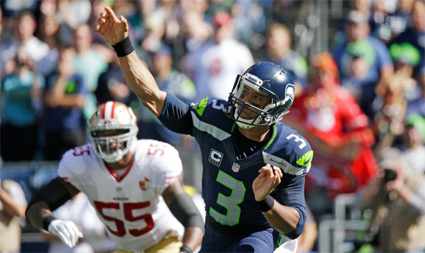 Russell Wilson to Doug Baldwin for 34 yards on Seahawks' first drive vs 49ers