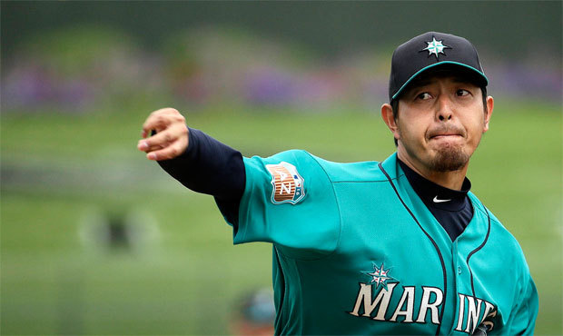 After a deal with the Dodgers fell through, Hisashi Iwakuma returned for his fifth season with the ...