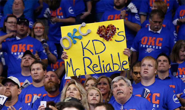 Kevin Durant Doesn't Like It When DC Crowds Don't Cheer the Home