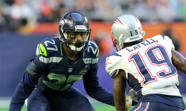 Tharold Simon ejected for punch as Seahawks-Broncos becomes a flag fest -  NBC Sports