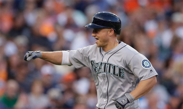 Kyle Seager's 2016 season includes career-highs in home runs (28), average (.289) and OPS (.890). (...