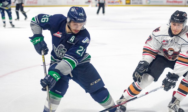 Seattle's Nolan Volcan looks for room during the T-Birds 3-1 loss to Calgary (Brian Liesse/T-Birds)...