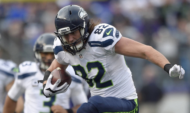 Seahawks tight end Luke Willson suffered a sprained right knee for the second time this season. (AP...