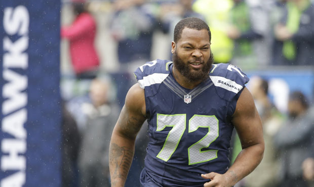 Seahawks DE Michael Bennett is active against Carolina after missing five games for knee surgery. (...
