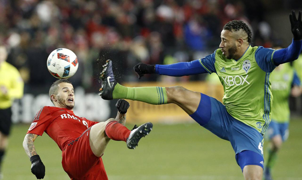 Tyrone Mears and the Sounders' defense kept Toronto FC scoreless to force a shootout in the MLS Cup...