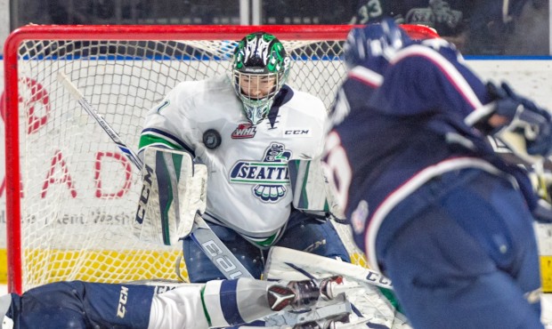 Seattle goalie Carl Stankowski makes one of his 33 saves as the T-Birds won Game 1 (Brian Liesse/T-...