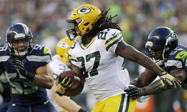 Eddie Lacy's contract with the Seahawks reportedly includes $385,000 in incentives tied to his weig...