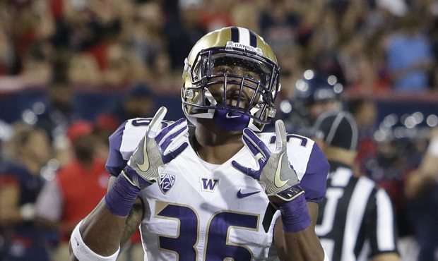 Azeem Victor went to Oakland in the seventh round, a pick before a fellow UW LB. (AP)...