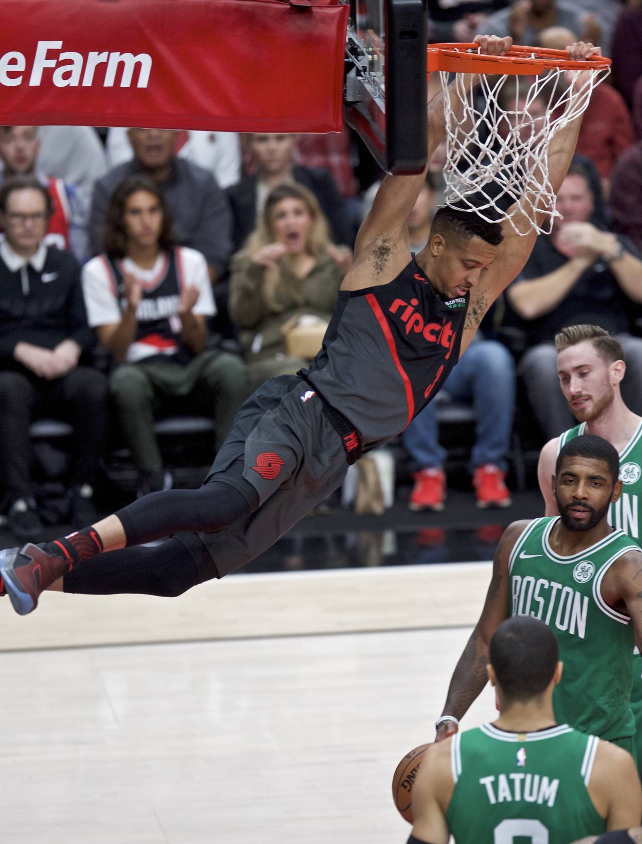 Blazers win fourth straight with 100-94 victory over Boston