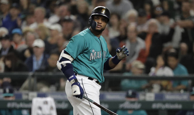 The Mariners are reportedly looking for a trade partner to take Robinson Canó. (AP)...