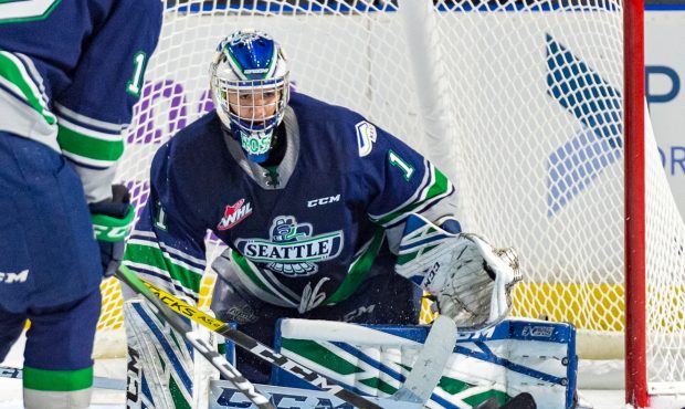 Seattle goalie Roddy Ross made a career-best 50 saves to lead the Thunderbirds to an opening night ...