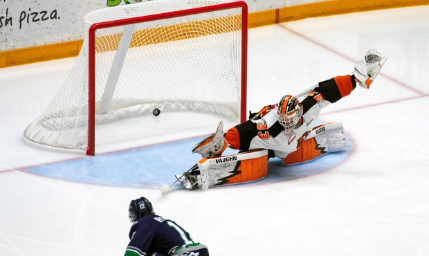 Henrik Rybinski scored his 10th of the year but it wouldn't be enough as the Medicine Hat Tigers wo...