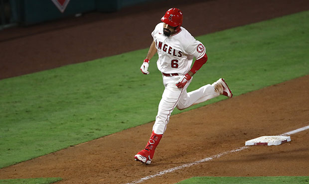 Mariners fall 10-2 as Anthony Rendon homers in Angels debut
