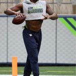 SEATTLE, WASHINGTON - OCTOBER 11: DK Metcalf #14 of the Seattle Seahawks warms up before action against the Minnesota Vikings at CenturyLink Field on October 11, 2020 in Seattle, Washington. (Photo by Abbie Parr/Getty Images)