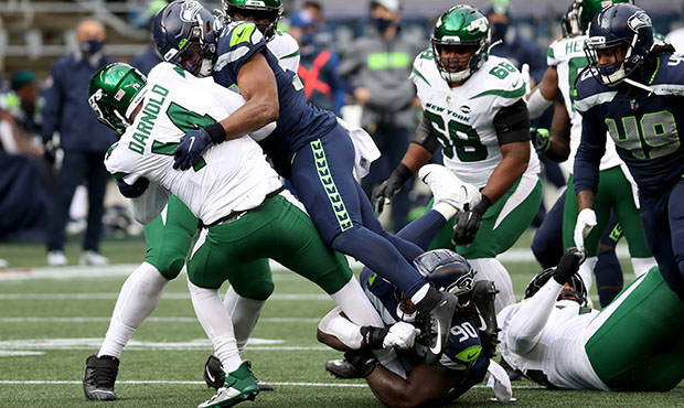 Seahawks Quick Hits: Defense continues to ascend at the right time - Seattle Sports