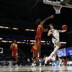 INDIANAPOLIS, INDIANA - MARCH 30: Andrew Nembhard #3 of the Gonzaga Bulldogs drives to the basket against Isaiah White #5 of the USC Trojans during the first half in the Elite Eight round game of the 2021 NCAA Men's Basketball Tournament at Lucas Oil Stadium on March 30, 2021 in Indianapolis, Indiana. (Photo by Jamie Squire/Getty Images)