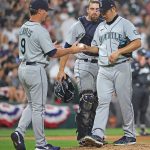 CHICAGO, ILLINOIS - JUNE 25: Manager Scott Servais #9 of the Seattle Mariners takes starting pitcher Yusei Kikuchi #18 out of the game against the Chicago White Sox in the 6th inning at Guaranteed Rate Field on June 25, 2021 in Chicago, Illinois. (Photo by Jonathan Daniel/Getty Images)