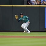 SEATTLE, WASHINGTON - JULY 02: Jake Fraley #28 of the Seattle Mariners catches a fly ball during the fifth inning of the game against the Texas Rangers at T-Mobile Park on July 02, 2021 in Seattle, Washington. (Photo by Alika Jenner/Getty Images)