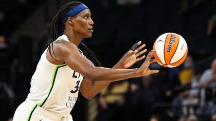 MINNEAPOLIS, MN - SEPTEMBER 2: Sylvia Fowles #34 of the Minnesota Lynx passes the ball against the ...