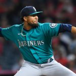 ANAHEIM, CA - SEPTEMBER 25:  Yohan Ramirez #55 of the Seattle Mariners pitches in the third inning agains the Los Angeles Angels at Angel Stadium of Anaheim on September 25, 2021 in Anaheim, California. (Photo by John McCoy/Getty Images)