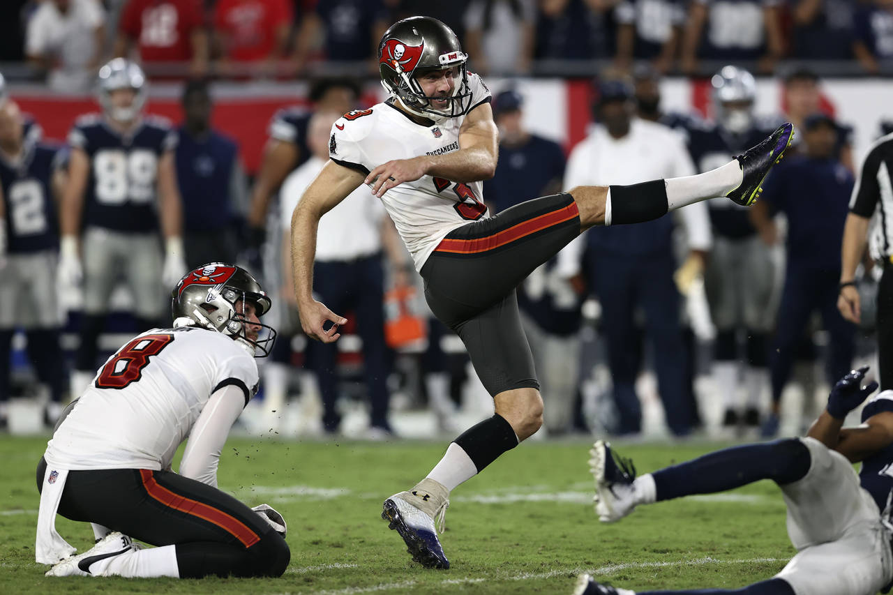 Tampa Bay Buccaneers' Ryan Succop kicks what proved to be the game-winning field goal against the D...