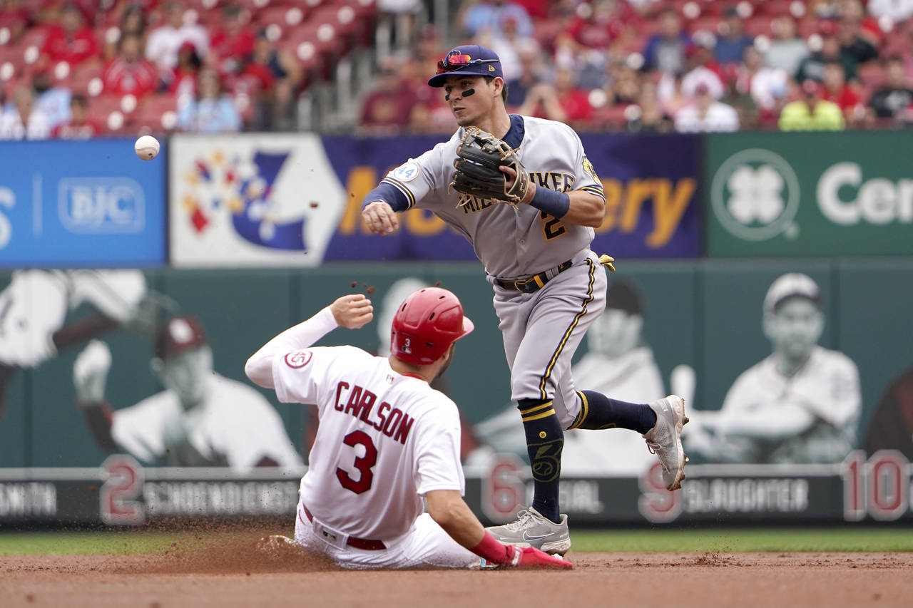 Carlson homers twice as Cardinals beat Brewers