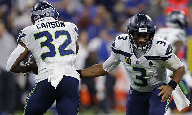 Seahawks Russell Wilson Chris Carson...