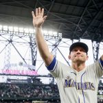 SEATTLE, WASHINGTON - OCTOBER 03: Kyle Seager #15 of the Seattle Mariners waves to fans after his team's loss to the Los Angeles Angels 7-3 to end their season at T-Mobile Park on October 03, 2021 in Seattle, Washington. (Photo by Steph Chambers/Getty Images)