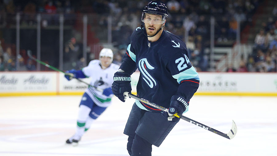 Seattle Kraken on X: Captain of the Seattle Kraken has a nice ring to it.  We're proud to announce Mark Giordano (@MarkGio05) as the first-ever  Captain in our organization's history.  /