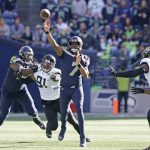 
              Seattle Seahawks quarterback Geno Smith (7) throws against the Jacksonville Jaguars during the first half of an NFL football game, Sunday, Oct. 31, 2021, in Seattle. (AP Photo/Ted S. Warren)
            
