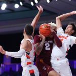 
              In a photo provided by Bahamas Visual Services, Arizona State forward Jalen Graham (2) works between Syracuse defenders Cole Swider, left, and Jesse Edwards during an NCAA college basketball game at Paradise Island, Bahamas, Thursday, Nov. 25, 2021. (Tim Aylen/Bahamas Visual Services via AP)
            