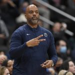 
              Washington Wizards coach Wes Unseld Jr. gestures during the first half of the team's NBA basketball game against the New Orleans Pelicans, Monday, Nov. 15, 2021, in Washington. (AP Photo/Nick Wass)
            