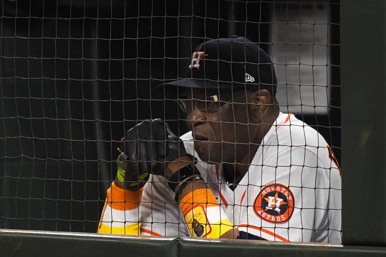 Houston Astros manager Dusty Baker Jr. watches during the ninth inning in Game 6 of baseball's Worl...