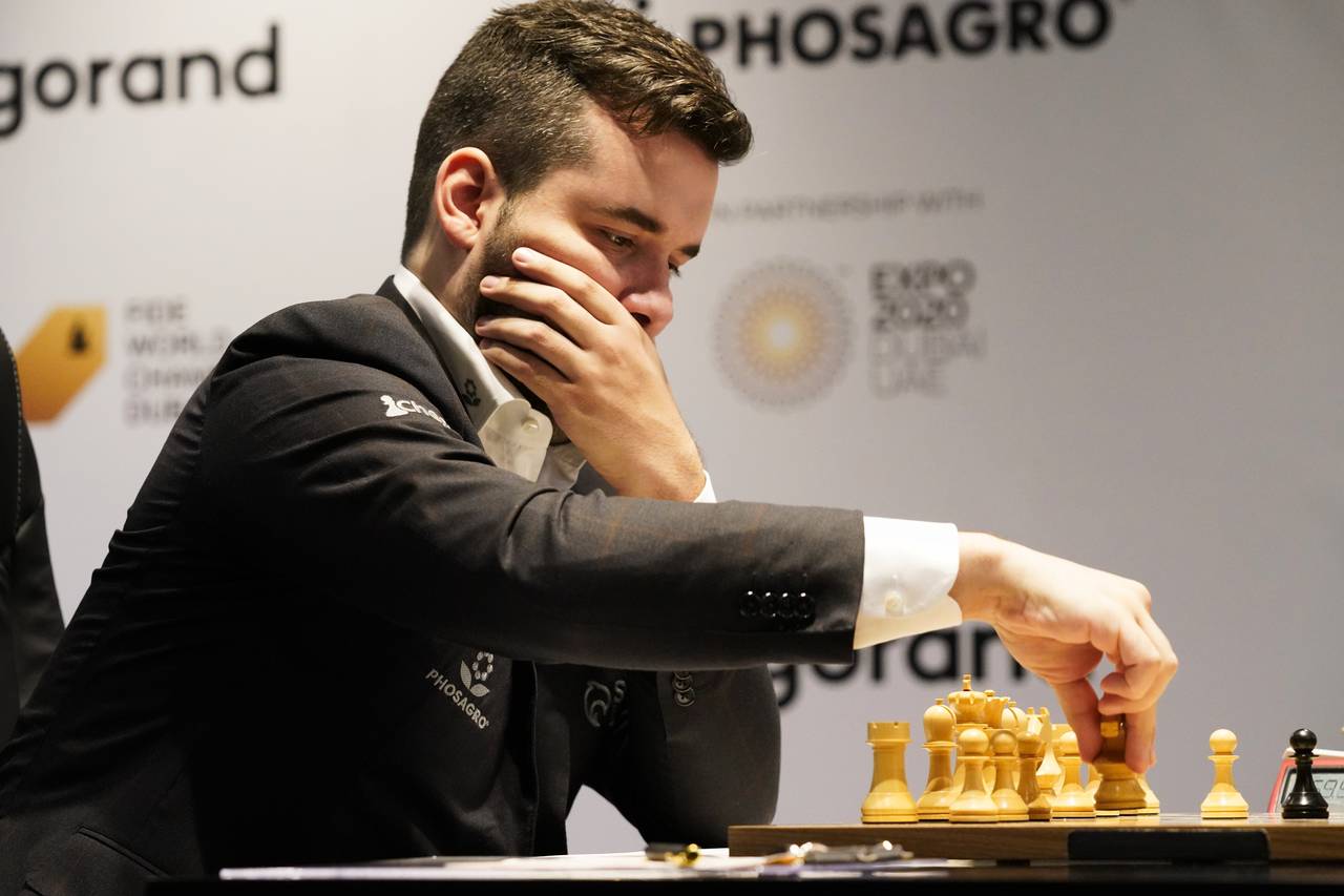 Magnus Carlsen Wins 2021 World Chess Championship 