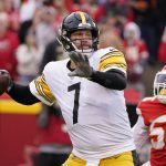 
              Pittsburgh Steelers quarterback Ben Roethlisberger throws during the first half of an NFL football game against the Kansas City Chiefs Sunday, Dec. 26, 2021, in Kansas City, Mo. (AP Photo/Ed Zurga)
            