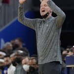 
              Golden State Warriors head coach Steve Kerr gestures toward players during the first half of his team's NBA basketball game against the Minnesota Timberwolves in San Francisco, Thursday, Jan. 27, 2022. (AP Photo/Jeff Chiu)
            