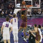 
              Loyola Chicago's Chris Knight (23) goes to the basket during an NCAA college basketball game against Evansville Tuesday, Jan. 18, 2022 in Evansville, Ind. (Macabe Brown/Evansville Courier & Press via AP)
            