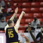 California forward Grant Anticevich shoots during the second half of an NCAA college basketball game against Washington State, Saturday, Jan. 15, 2022, in Pullman, Wash. (AP Photo/Young Kwak)