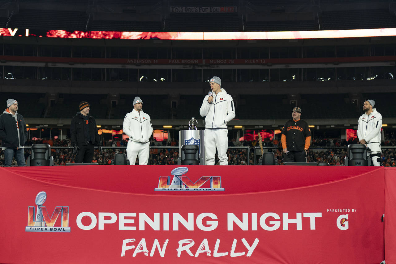 The Rams' Super Bowl Pep Rally Is Enough Cause to Move the