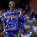 
              Snoop Dogg performs during halftime of the NFL Super Bowl 56 football game between the Cincinnati Bengals and the Los Angeles Rams Sunday, Feb. 13, 2022, in Inglewood, Calif. (AP Photo/Tony Gutierrez)
            