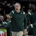 
              Michigan State head coach Tom Izzo talks to his team during the first half of an NCAA college basketball game against Maryland, Tuesday, Feb. 1, 2022, in College Park, Md. (AP Photo/Julio Cortez)
            