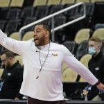 
              Loyola Chicago head coach Drew Valentine directs a drill during practice for the first round of the NCAA men's college basketball tournament, Thursday, March 17, 2022, in Pittsburgh. Loyola Chicago plays Ohio State on Friday. (AP Photo/Keith Srakocic)
            