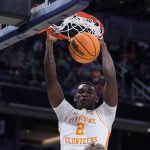 
              Tennessee forward Brandon Huntley-Hatfield dunks the ball during the second half of a college basketball game against Longwood in the first round of the NCAA tournament in Indianapolis, Thursday, March 17, 2022. (AP Photo/Michael Conroy)
            