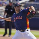 
              Houston Astros' Justin Verlander pitches in the second inning of a spring training baseball game against the Washington Nationals, Tuesday, March 29, 2022, in West Palm Beach, Fla. (AP Photo/Sue Ogrocki)
            