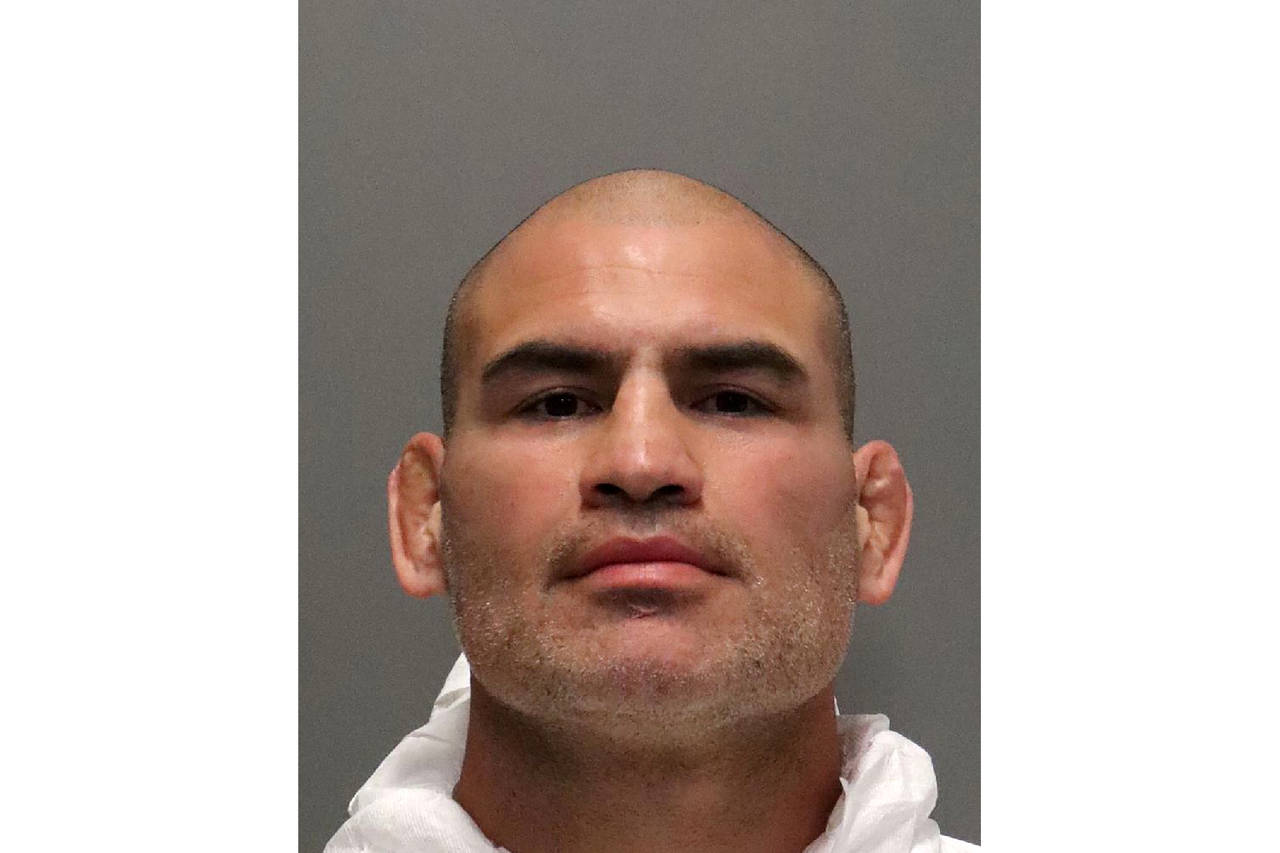 This photo provided by the San Jose Police Department shows former UFC heavyweight champion Cain Ve...