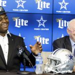 
              Dallas Cowboys first-round NFL football draft pick Tyler Smith, left, of Tulsa, and owner Jerry Jones laugh during a news conference in Frisco, Texas, Friday, April 29, 2022. (Shafkat Anowar/The Dallas Morning News via AP)
            