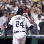 
              Detroit Tigers' Miguel Cabrera gestures to the crowd in the eighth inning of a baseball game against the New York Yankees in Detroit, Thursday, April 21, 2022. (AP Photo/Paul Sancya)
            