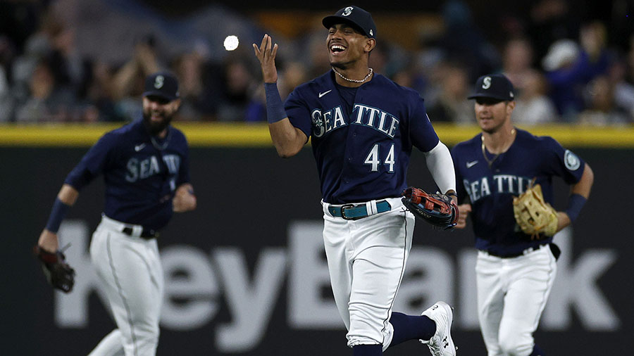 Rost: For Mariners at quarter mark, why arrow could be pointing up