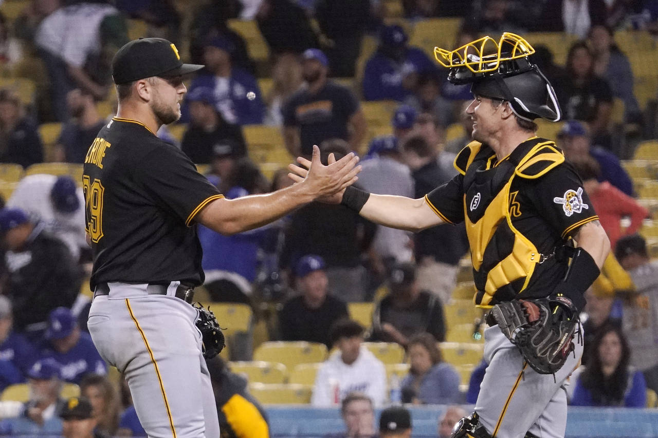 Pirates edge NL West-leading Dodgers 5-3 for 2nd series win